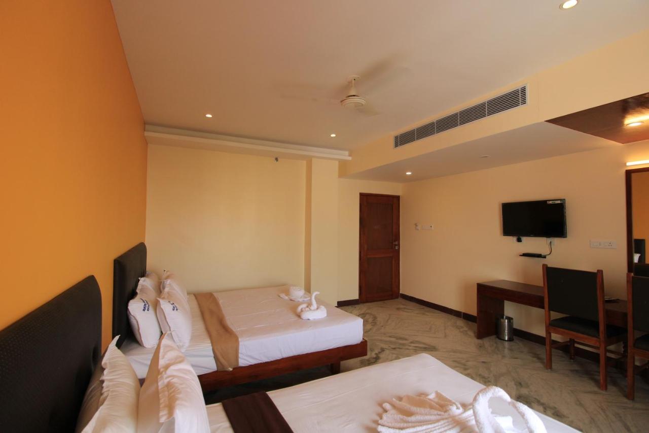 Pondy Southern Residency ポンディシェリ エクステリア 写真