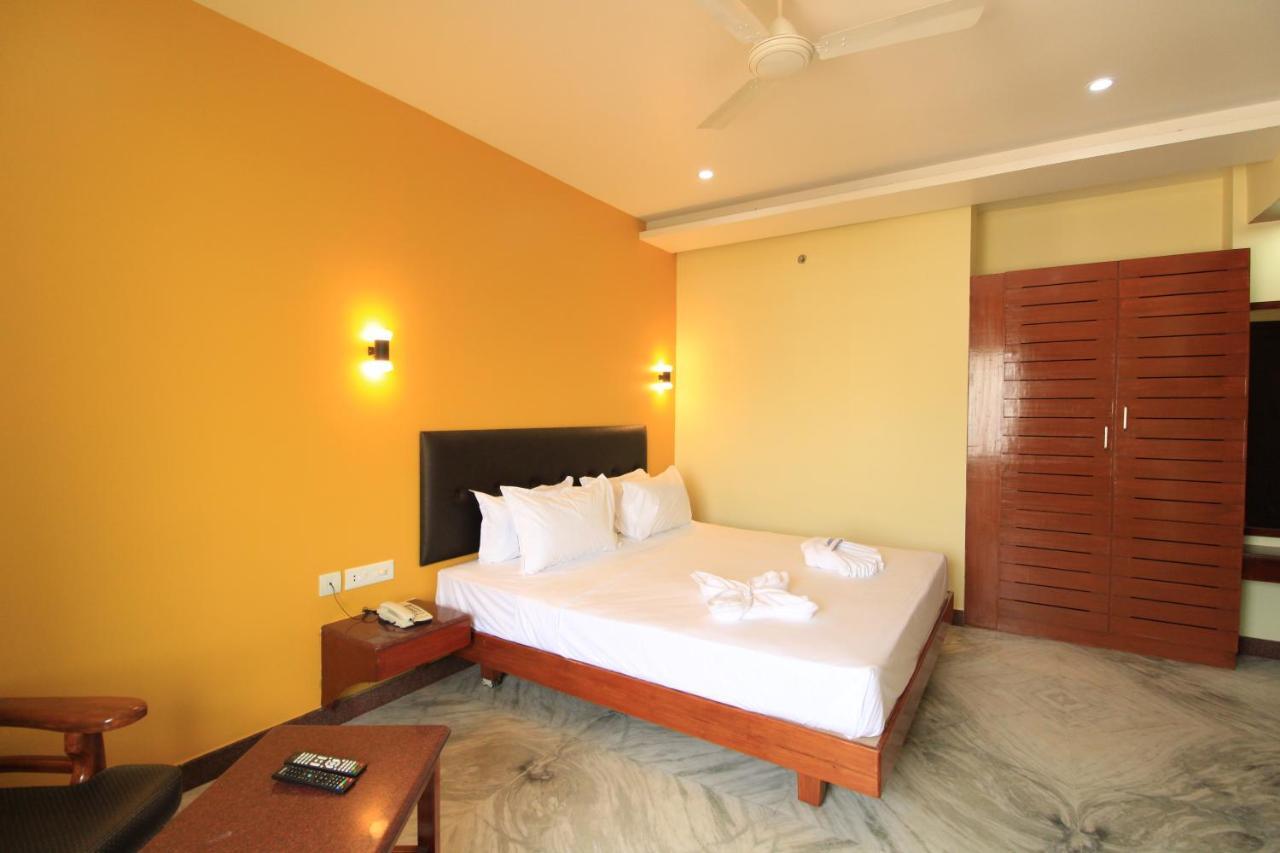 Pondy Southern Residency ポンディシェリ エクステリア 写真