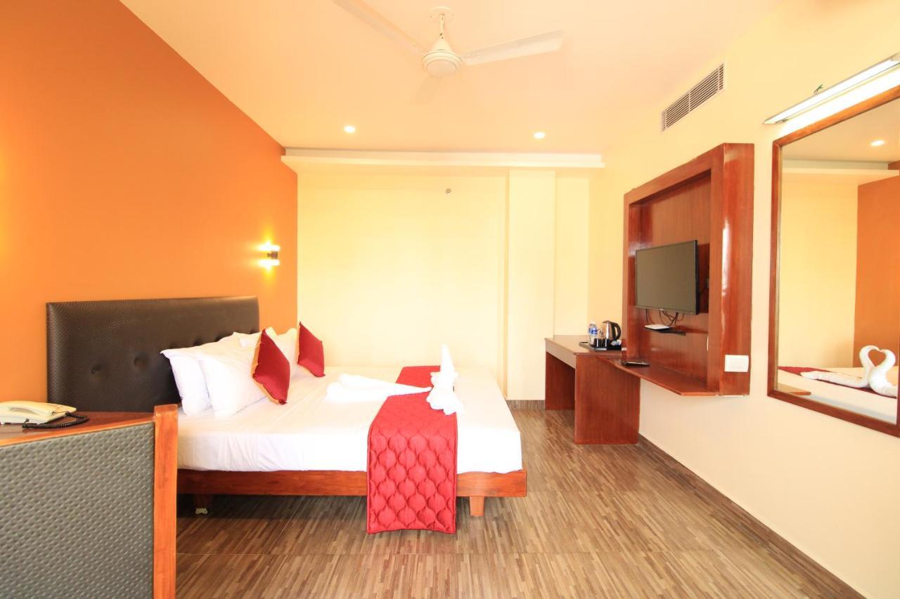 Pondy Southern Residency ポンディシェリ エクステリア 写真