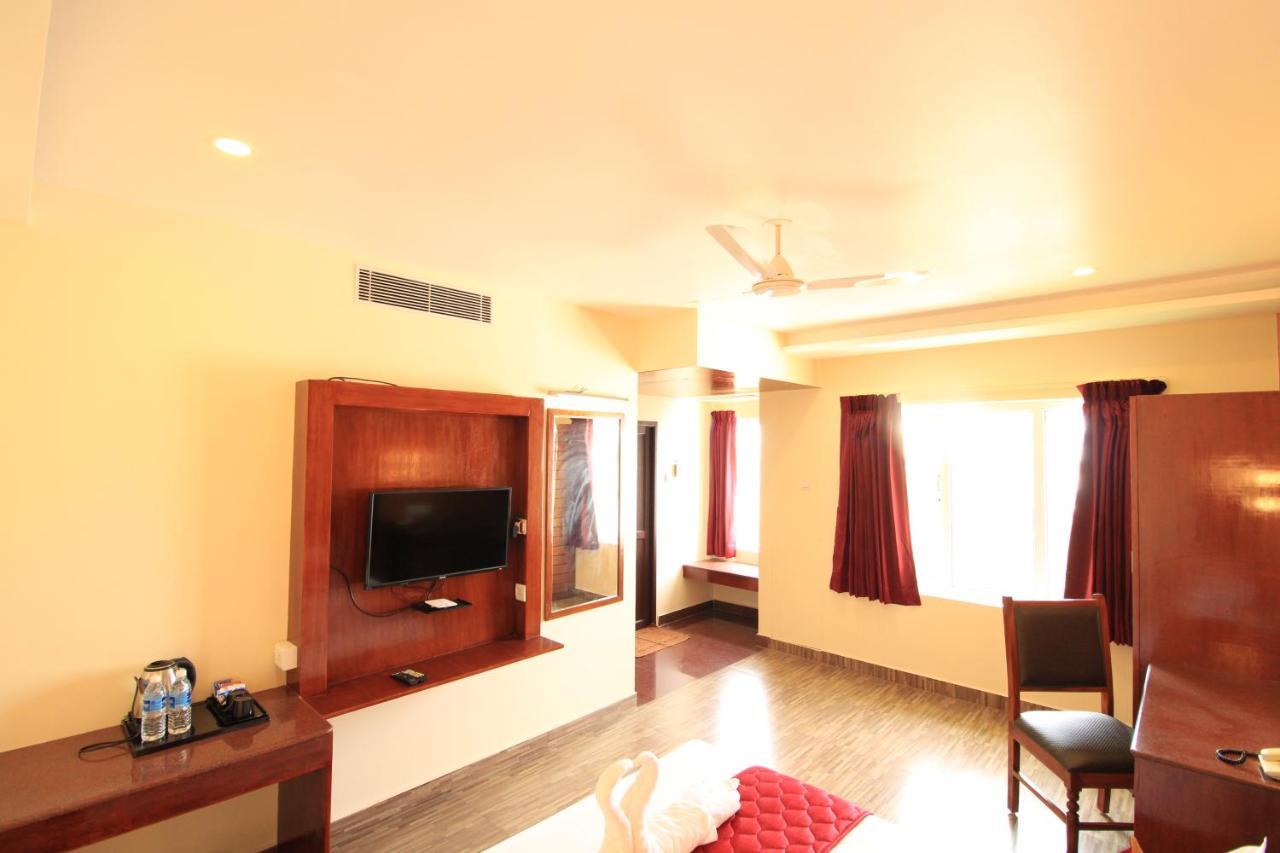Pondy Southern Residency ポンディシェリ エクステリア 写真