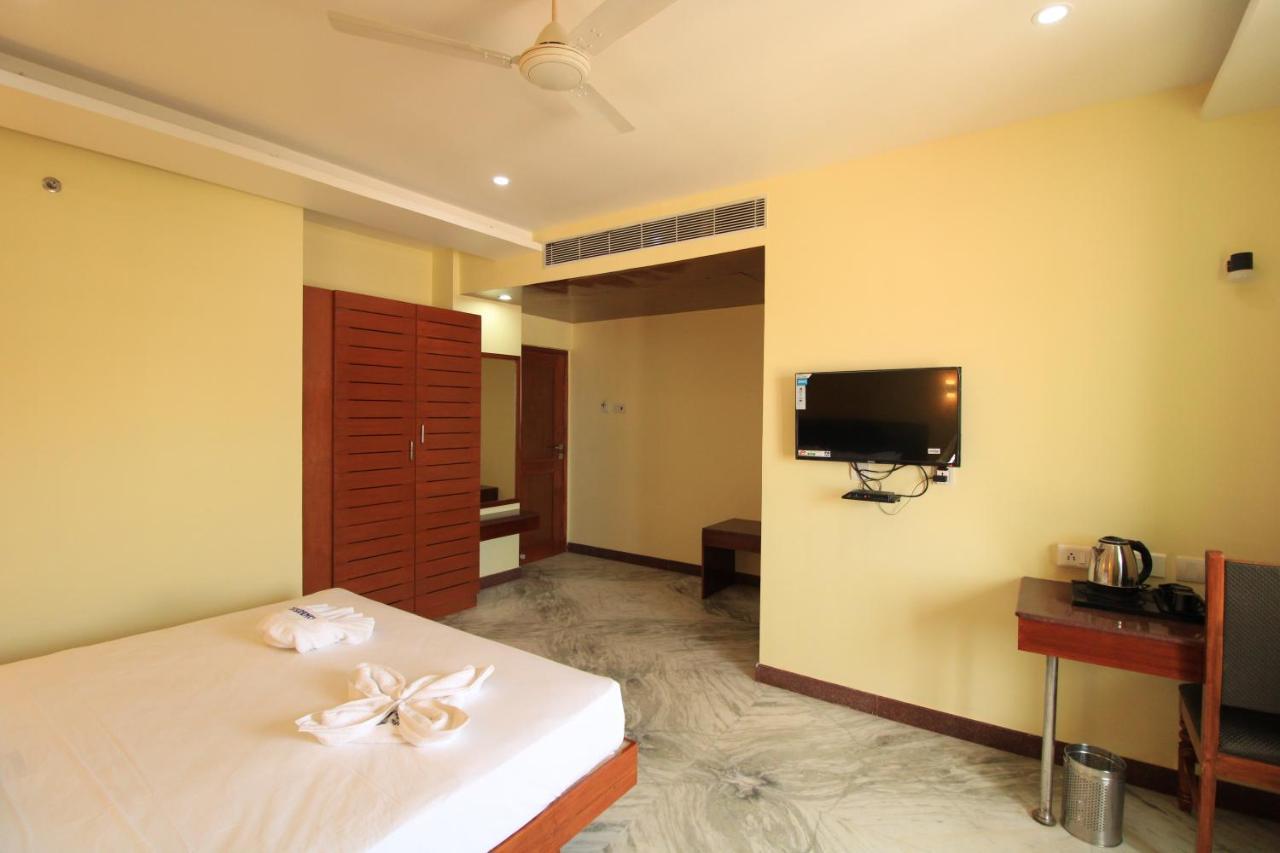 Pondy Southern Residency ポンディシェリ エクステリア 写真