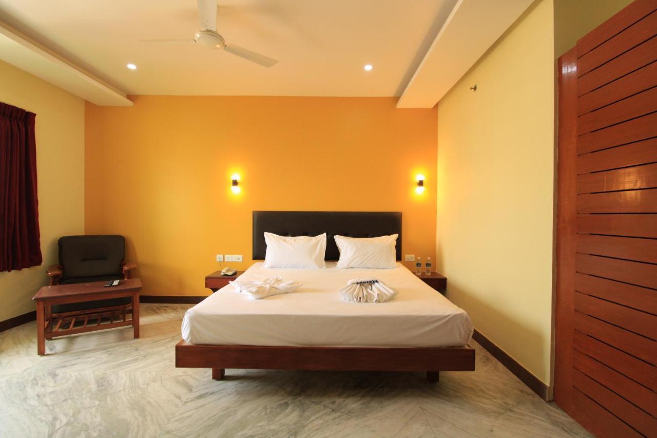 Pondy Southern Residency ポンディシェリ エクステリア 写真