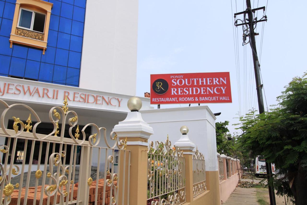 Pondy Southern Residency ポンディシェリ エクステリア 写真