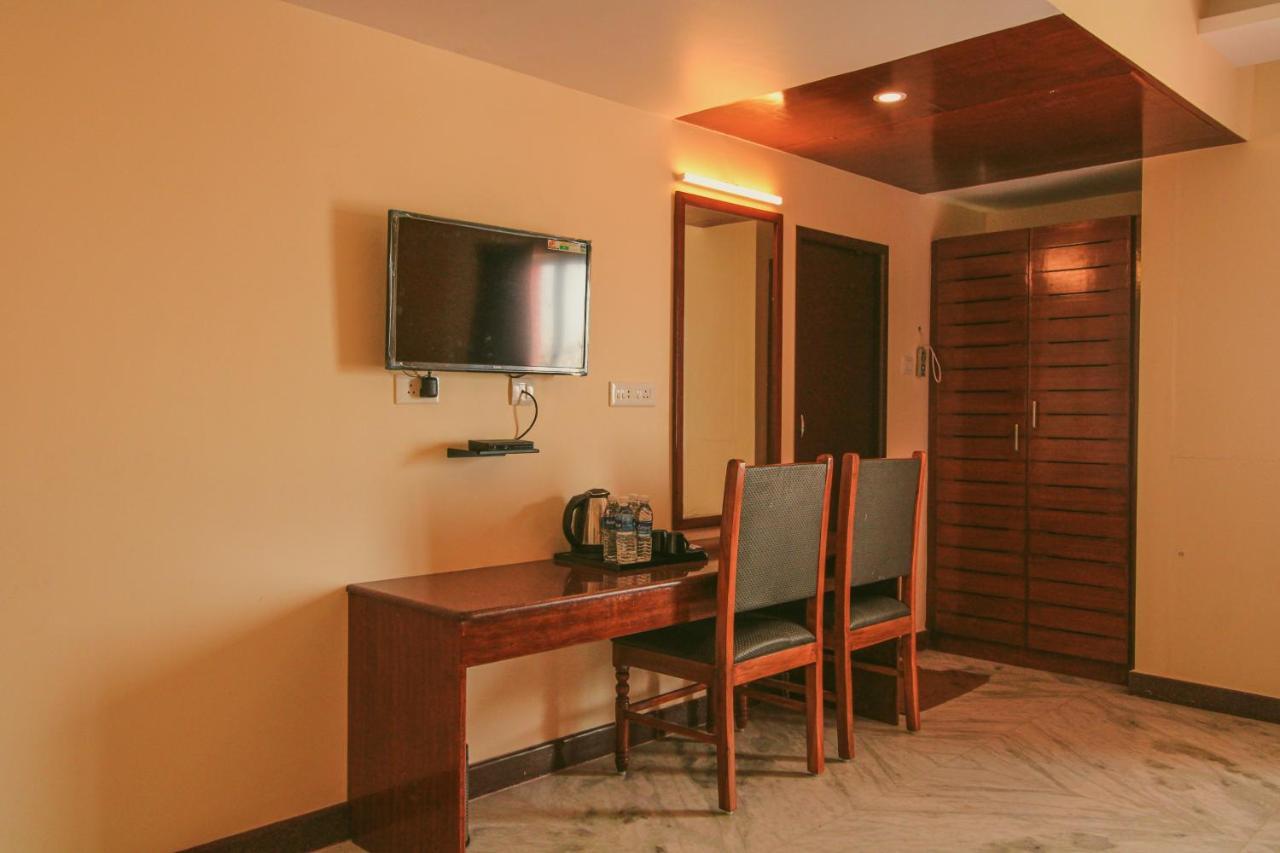 Pondy Southern Residency ポンディシェリ エクステリア 写真