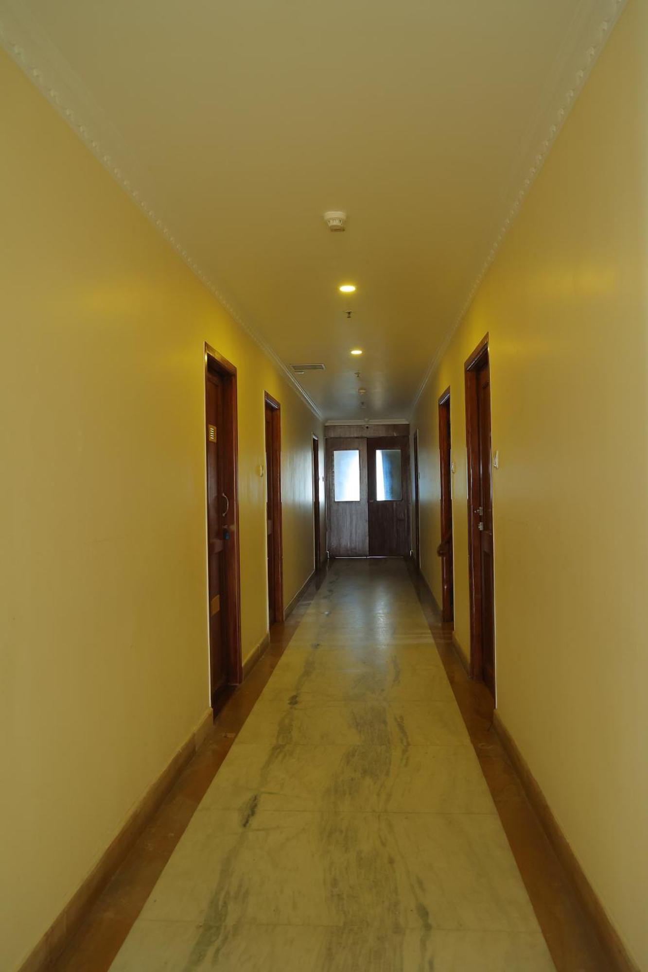 Pondy Southern Residency ポンディシェリ エクステリア 写真